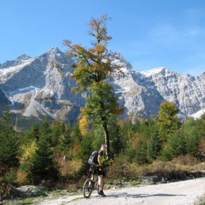 2007_09_falkenhuette_bild_1