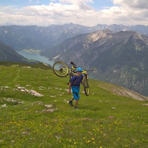 2015_05_Unnutz_Earth_Bild_2